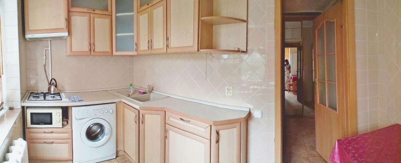 קייב Apartments On Mykilska-Slobidka מראה חיצוני תמונה